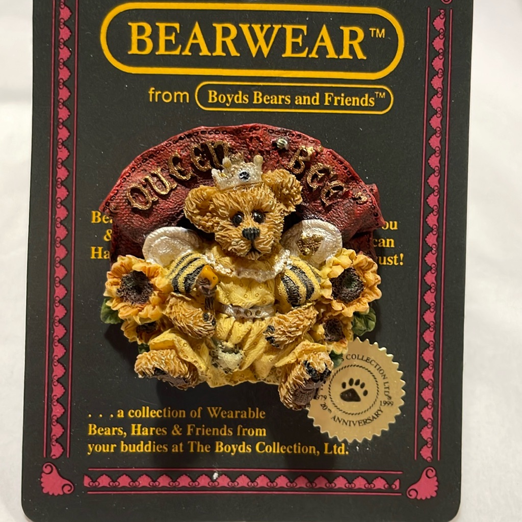 New Bearwear Queen Bee Victoria 20th Anniversary Limited Edition Brooch 1999 13$